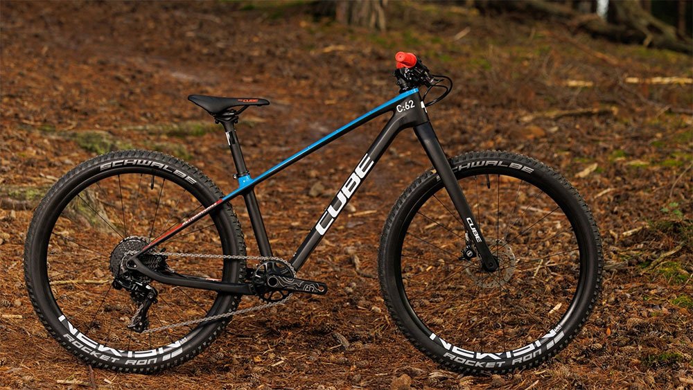 Cube Elite 240 C:62 SLX carbon´n´blue´n´red - Image 7